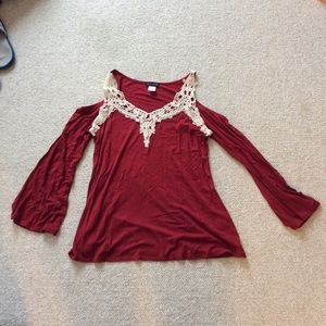 Cold shoulder top